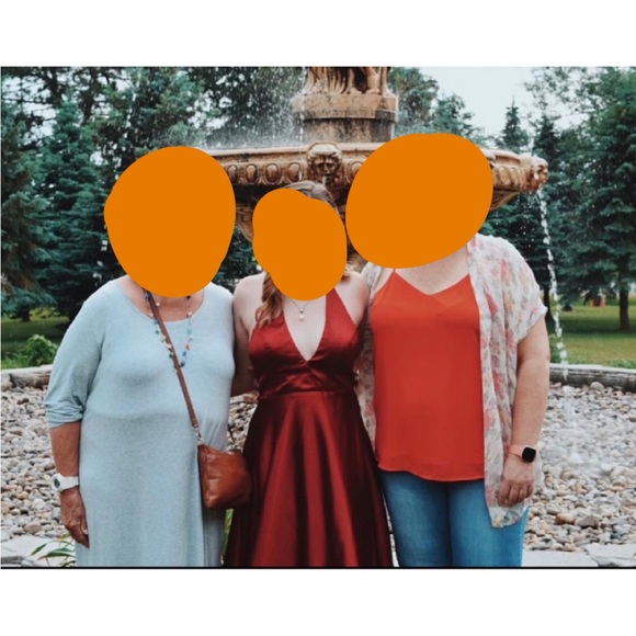 Prom dress - Picture 5 of 5